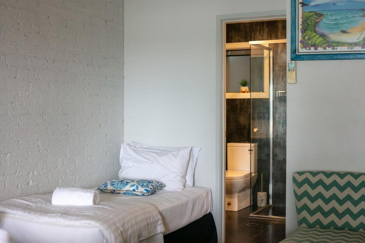 Moby Dick Waterfront Resort Motel Yamba Eksteriør billede