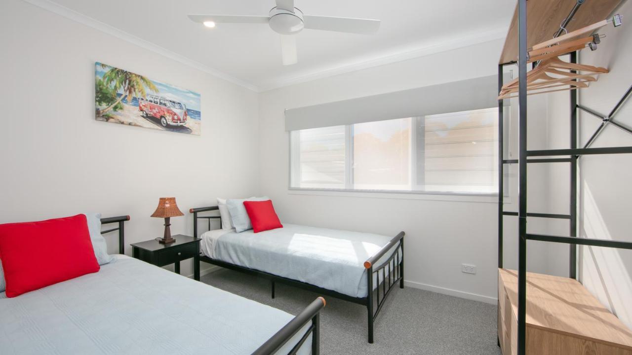 Moby Dick Waterfront Resort Motel Yamba Eksteriør billede