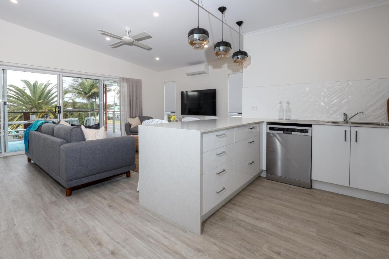 Moby Dick Waterfront Resort Motel Yamba Eksteriør billede