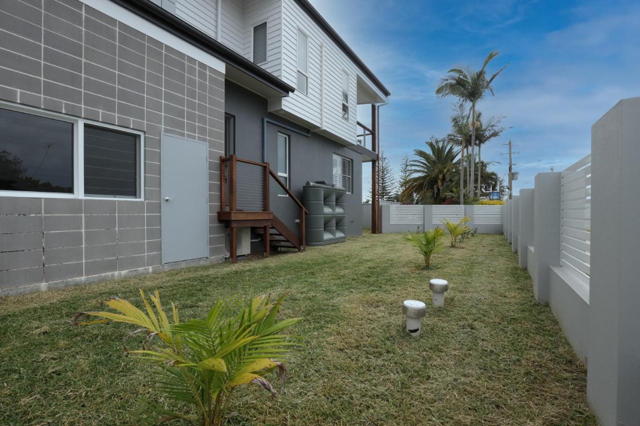 Moby Dick Waterfront Resort Motel Yamba Eksteriør billede